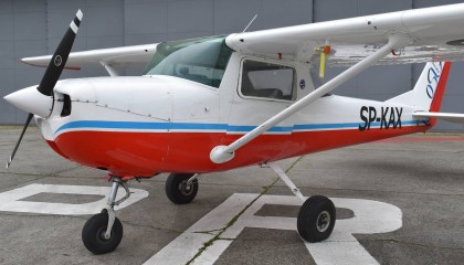 Cessna 150L SP-KAX